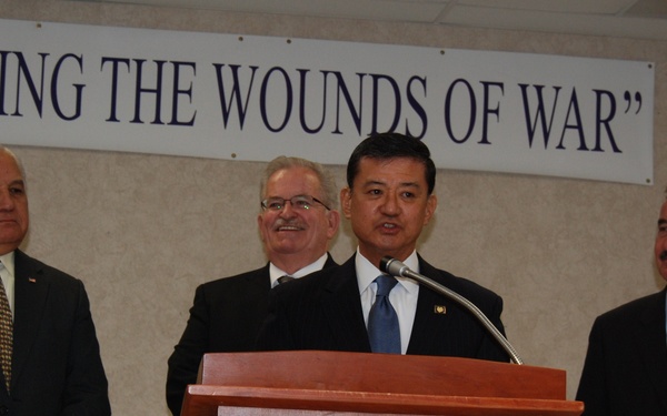 VA Secretary visits Bliss: outlines goals to improve quality of life