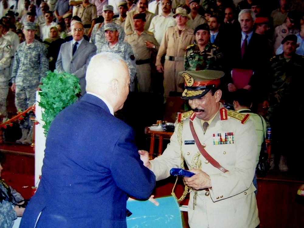 Establishment of standardized Iraqi non-commissioned officer education system met with challenges, successes