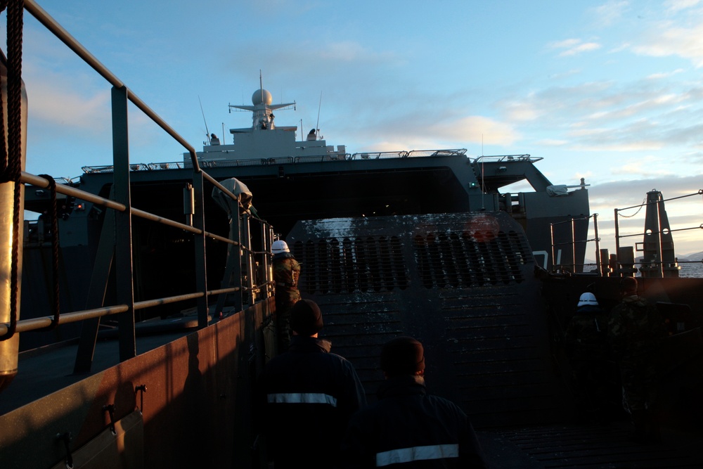 Marines arrive for training in Norway