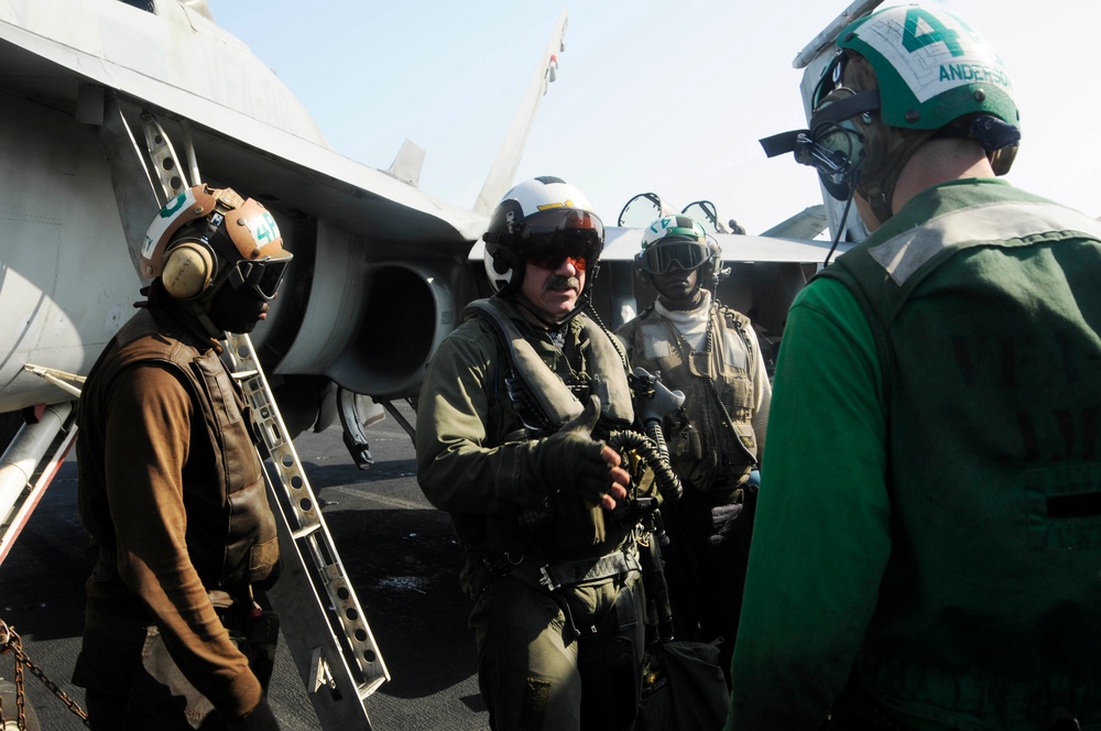 U.S. 7th Fleet Operations