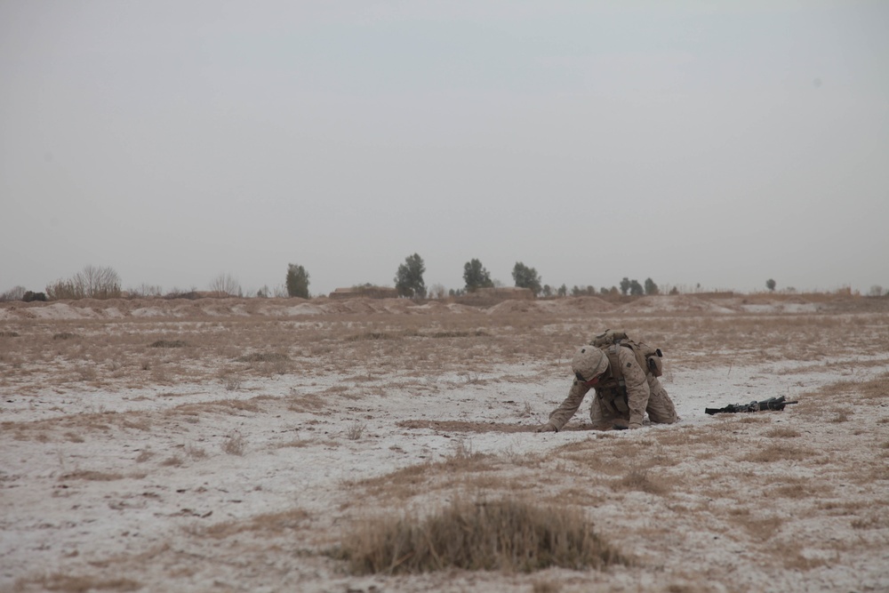 Marines Clear Near Marjah