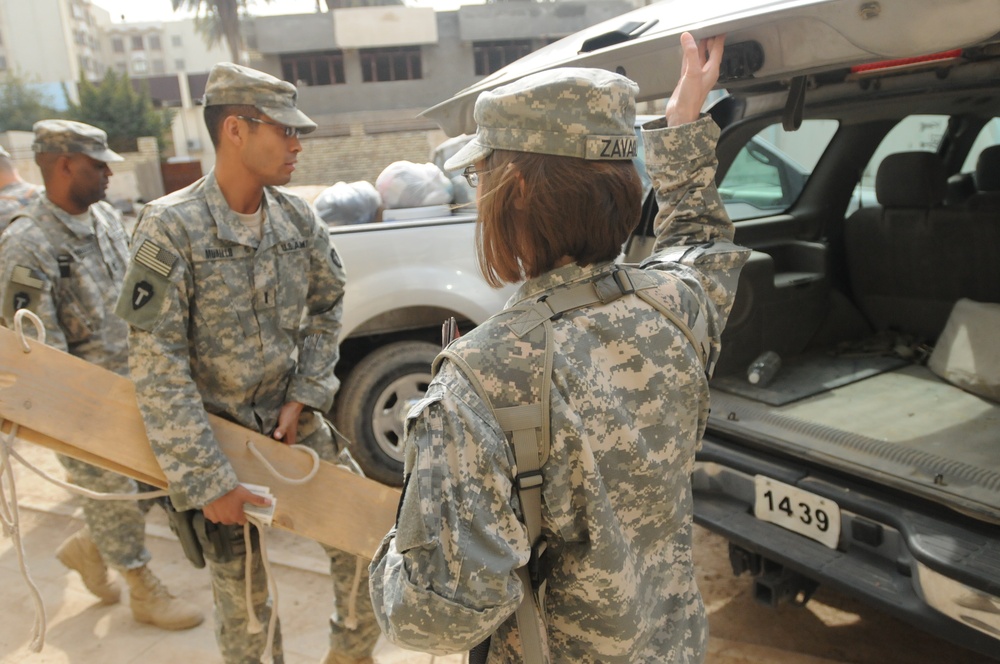 JASG-C and IZ School Teachers practice Scout techniques