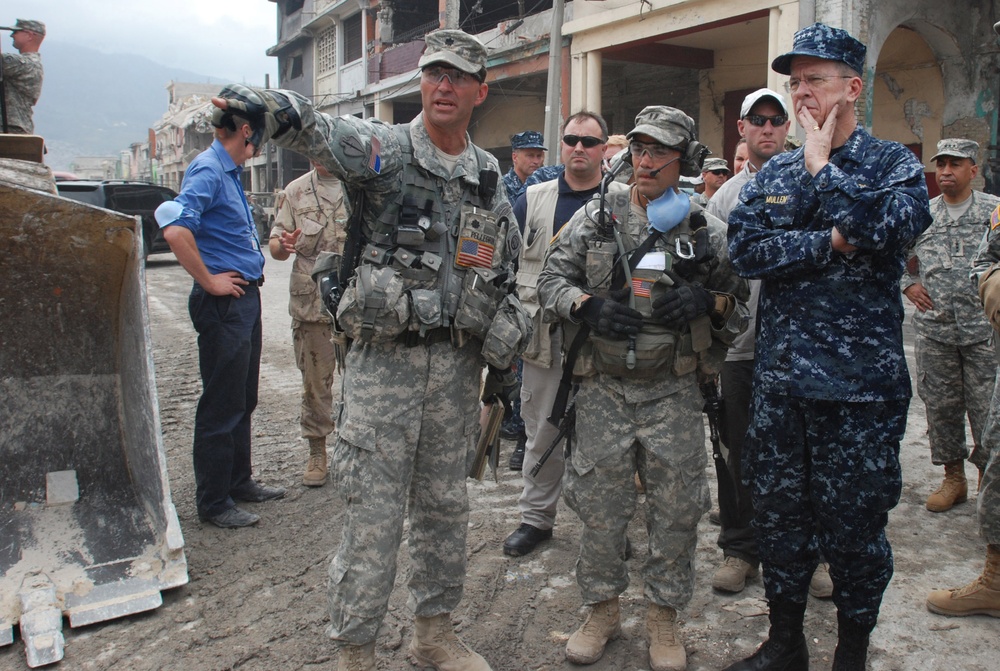 Chairman of the Joint Chiefs of Staff Visits With 2nd Brigade Combat Team Soldiers in Haiti