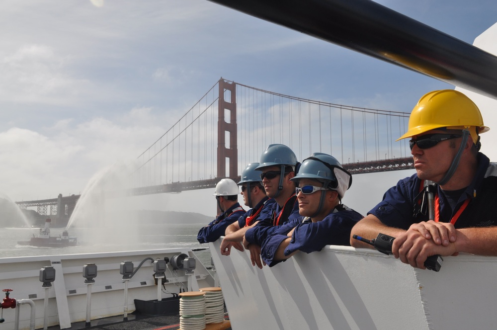 Coast Guard Cutter Waesche Makes First Transit Under Golden Gate Bridge