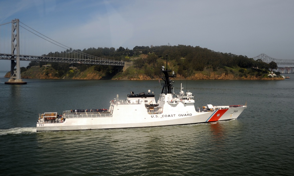 Coast Guard Cutter Waesche Transits San Francisco Bay