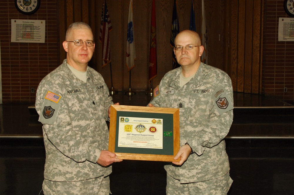 Dix Welcomes Troops Home