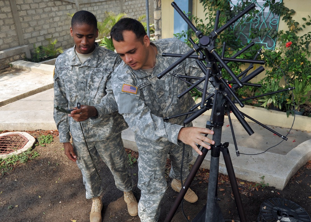 Soldiers Provide Communications Support in Haiti