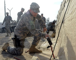 Troops Conduct Assault Command Post Set-up