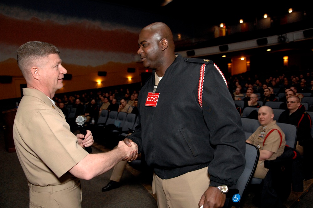 Master Chief Petty Officer of Navy Visits Great Lakes