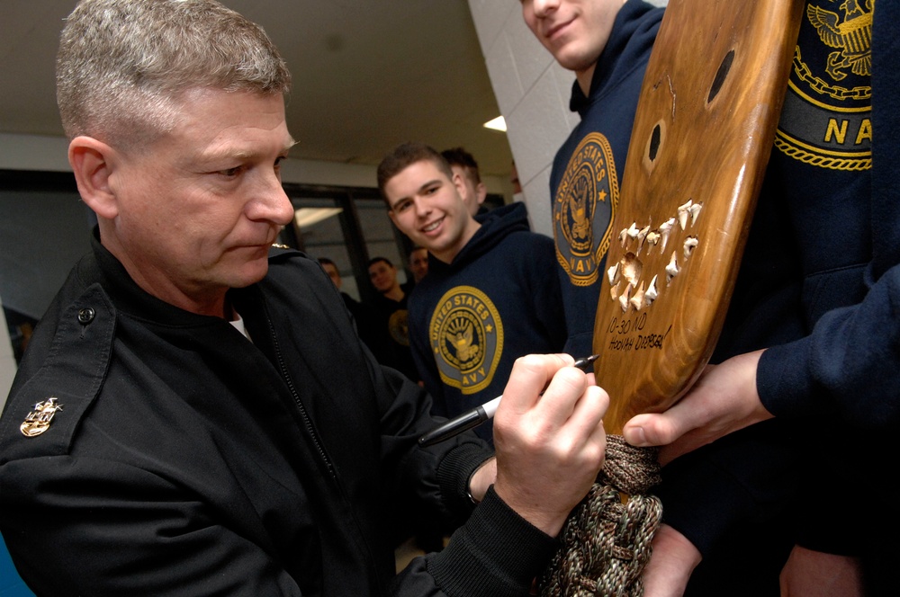 Master Chief Petty Officer of Navy Visits Great Lakes