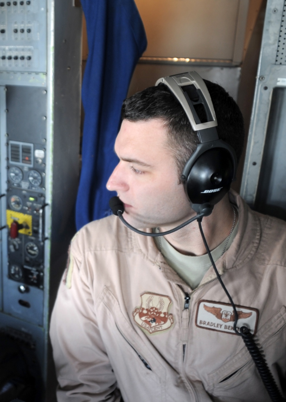 Tinker First Lieutenant, E-3 Navigator, Flies Combat Missions in Southwest Asia