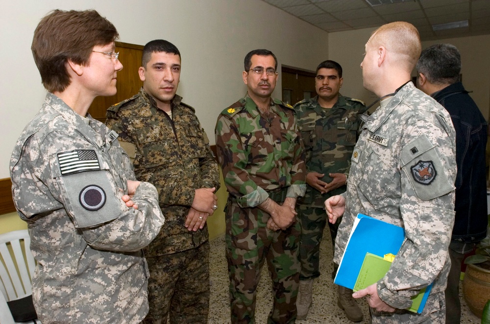 U.S. Forces - Iraq Surgeon Med Ops visit to Baghdad 
Artificial Limb and Physical Therapy facility