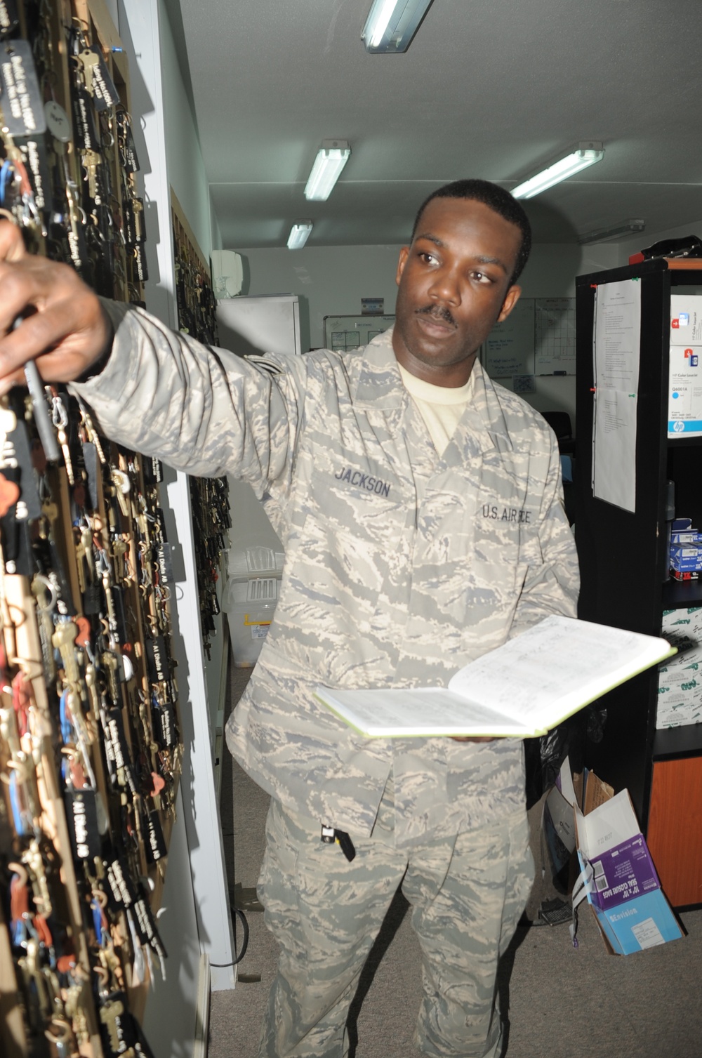 Selfridge Senior Airman, Detroit Native, Helps Deployed Service Members Find Their 'home Away From Home'