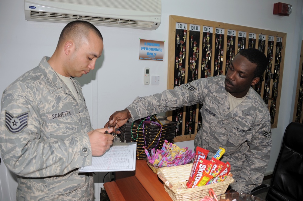 Selfridge Senior Airman, Detroit Native, Helps Deployed Service Members Find Their 'home Away From Home'