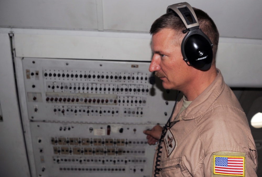 Tinker Master Sergeant, Winston Native, Supervises Radar Ops on AWACS Combat Air Missions in Southwest Asia