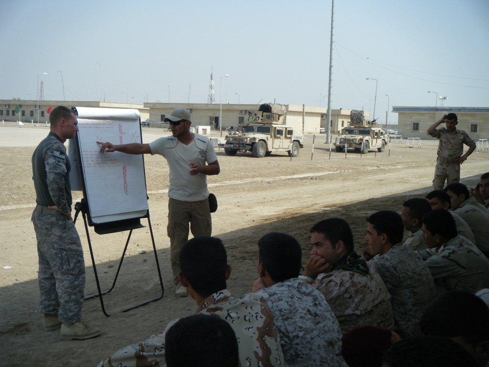 U.S. Scouts Advise, Assist Iraqi Commandos