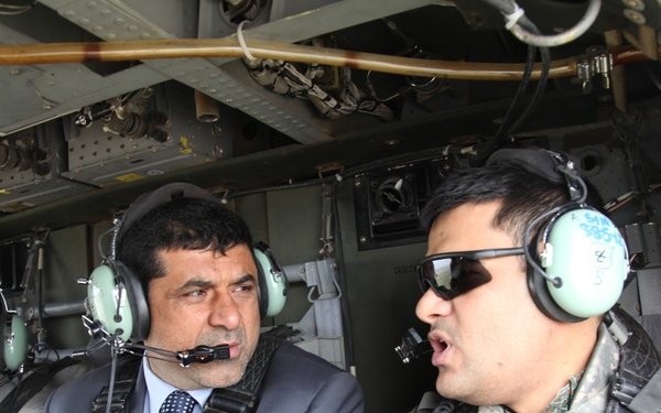 Iraqi officials observe elections from skies