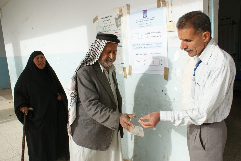 Proud Iraqis vote in Nasiriyah