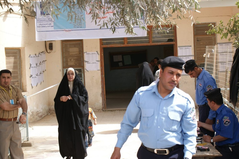Proud Iraqis vote in Nasiriyah