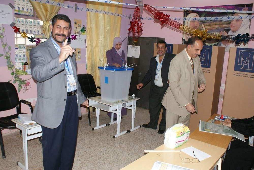 Proud Iraqis vote in Nasiriyah