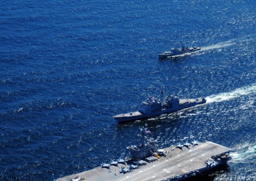 USS Carl Vinson action