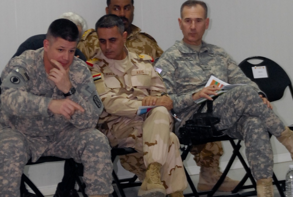 U.S. Soldiers, Sailors brief IA leaders on election preps