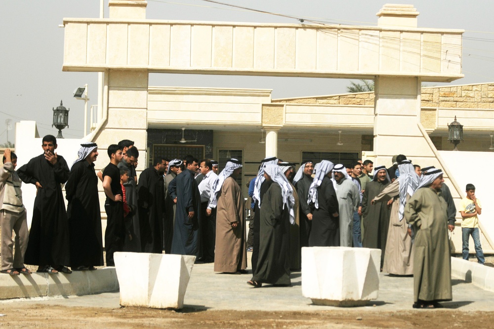 Two perspectives, one conclusion: Elections increase confidence in ISF