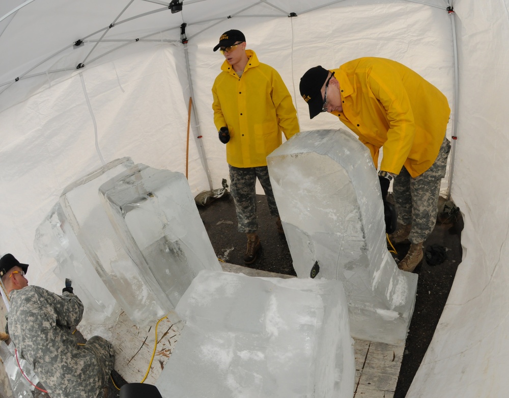 Skinner, Beard, Vaughan compete in five-block ice carving at Army Culinary Arts Competition