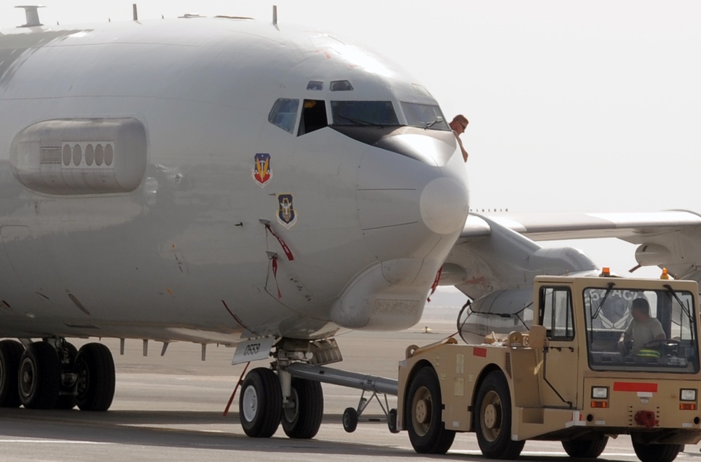 Sentry Maintainers on the Job in Southwest Asia