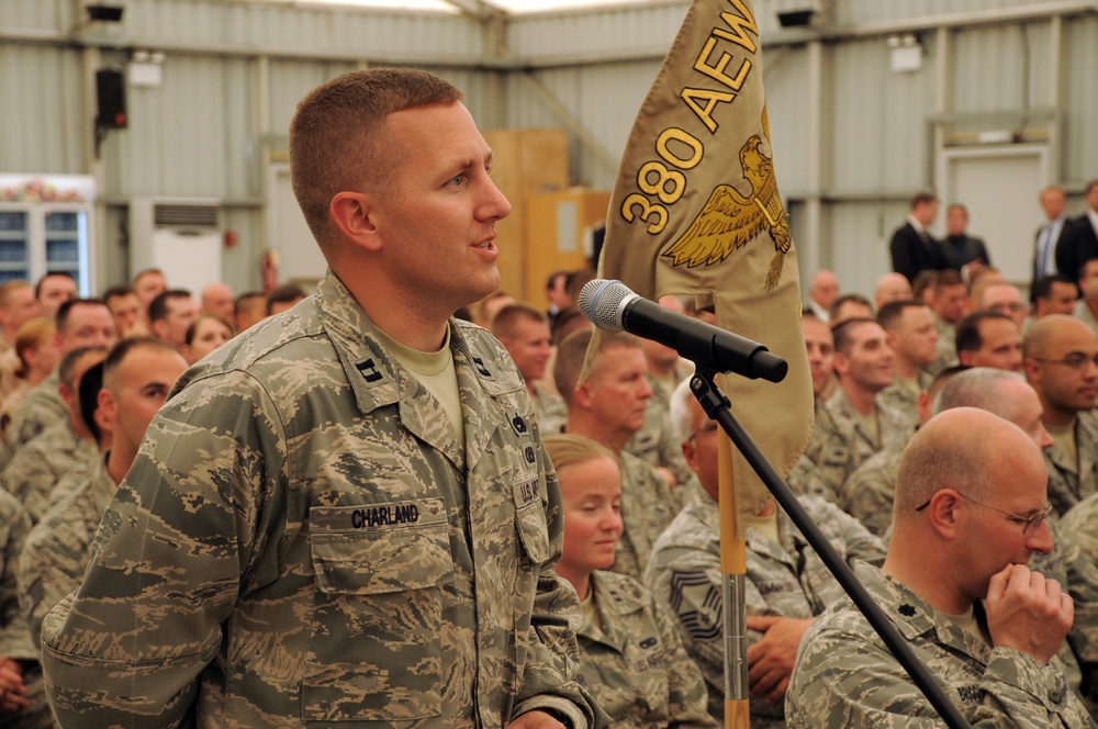Defense Secretary Gates Visits 380th Air Expeditionary Wing