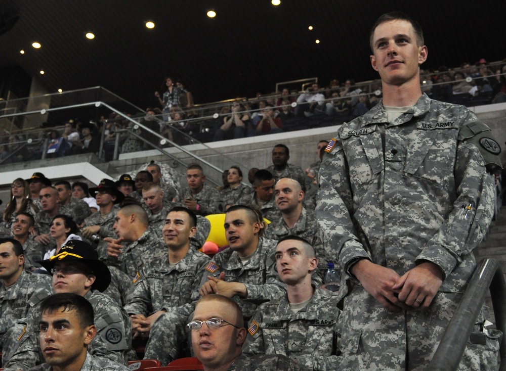 3rd ACR Soldier, rodeo enthusiast enjoys broncs, bulls in Houston