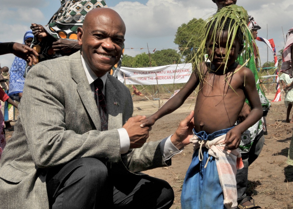 U.S. Embassy to Tanzania dedicates Tanga Water Well