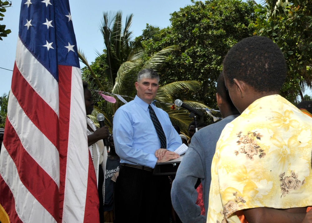 U.S. Embassy to Tanzania dedicates Tanga Water Well