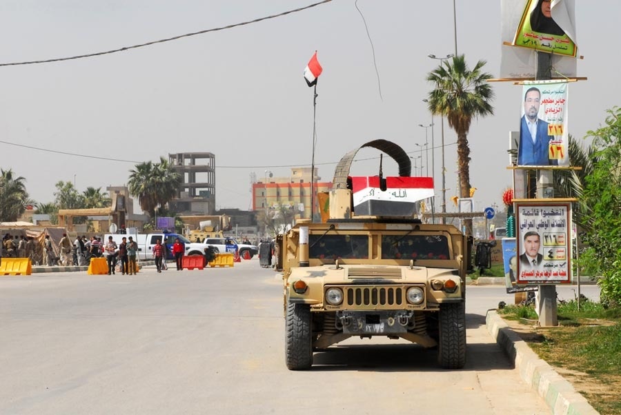 Iraqis vote in Karbala