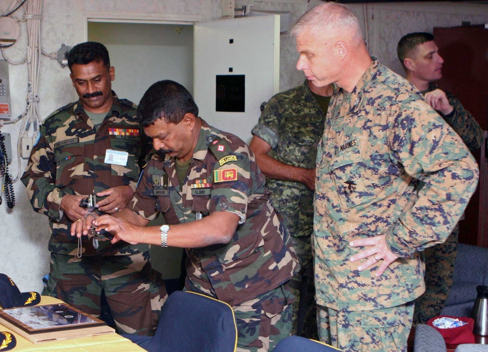 Canadian, Sri Lakan military members visit USS Bataan, 22nd MEU