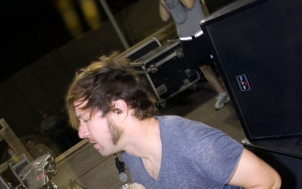 Bad Company performs for the troops