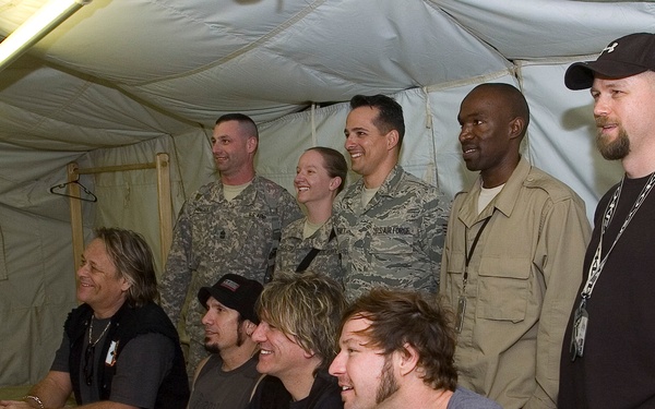 Bad Company performs for the troops