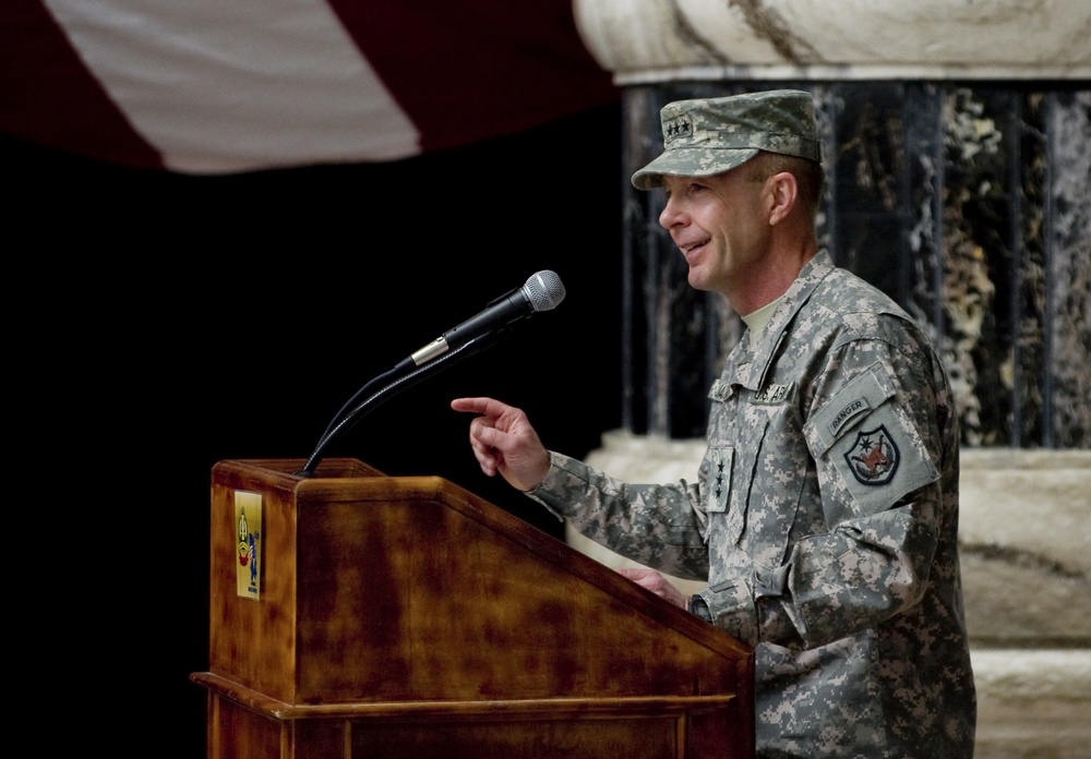 Lt. Gen. Charles H. Jacoby Jr. Addresses Service Members and Civilians in Al Faw Palace in Baghdad