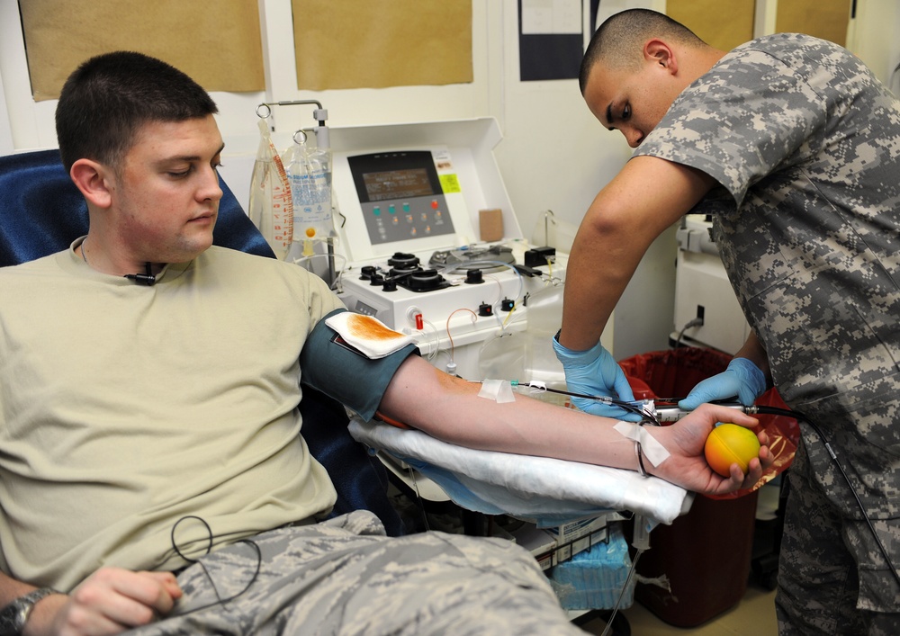 Blood Platelet Donations Vital in Deployed Environment