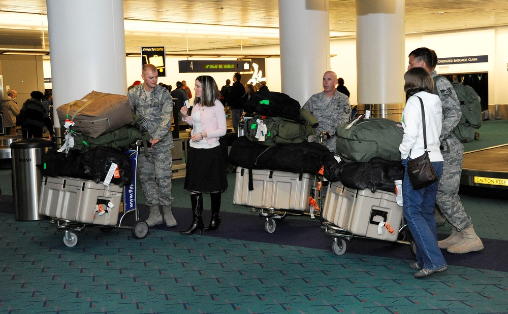 Oregon Airmen return from Haiti deployment