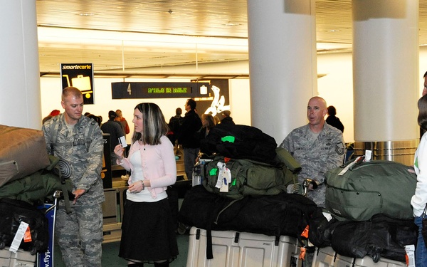 Oregon Airmen return from Haiti deployment
