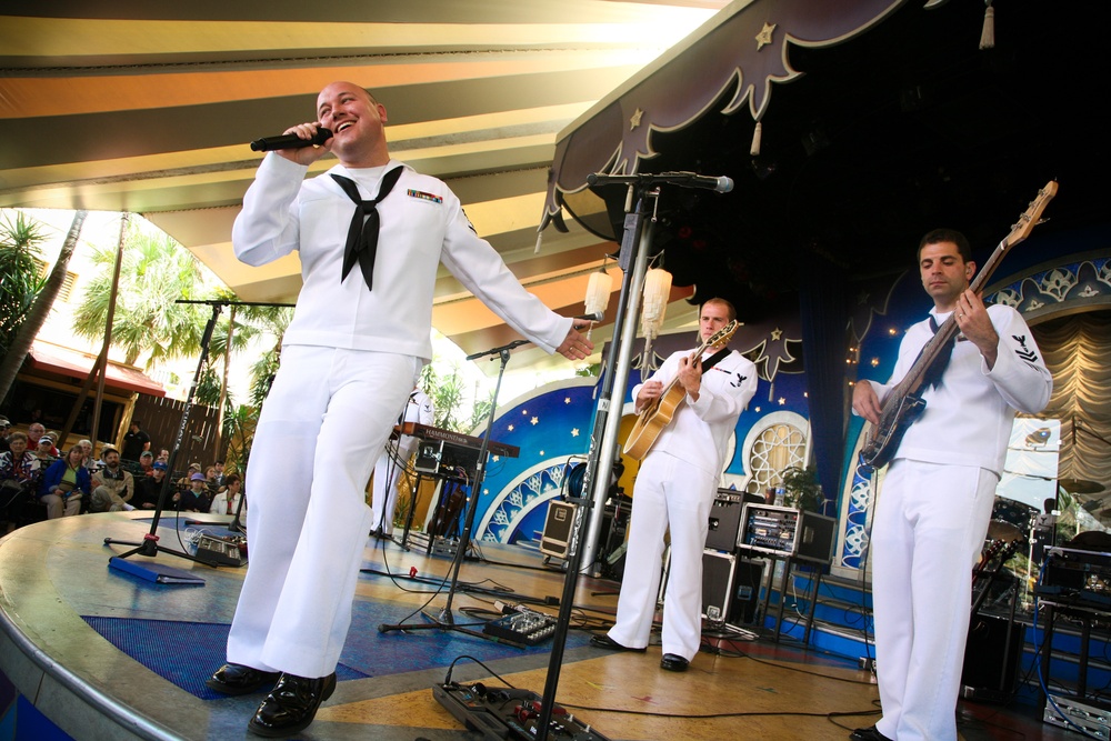 Sailors perform at Navy Week Tampa
