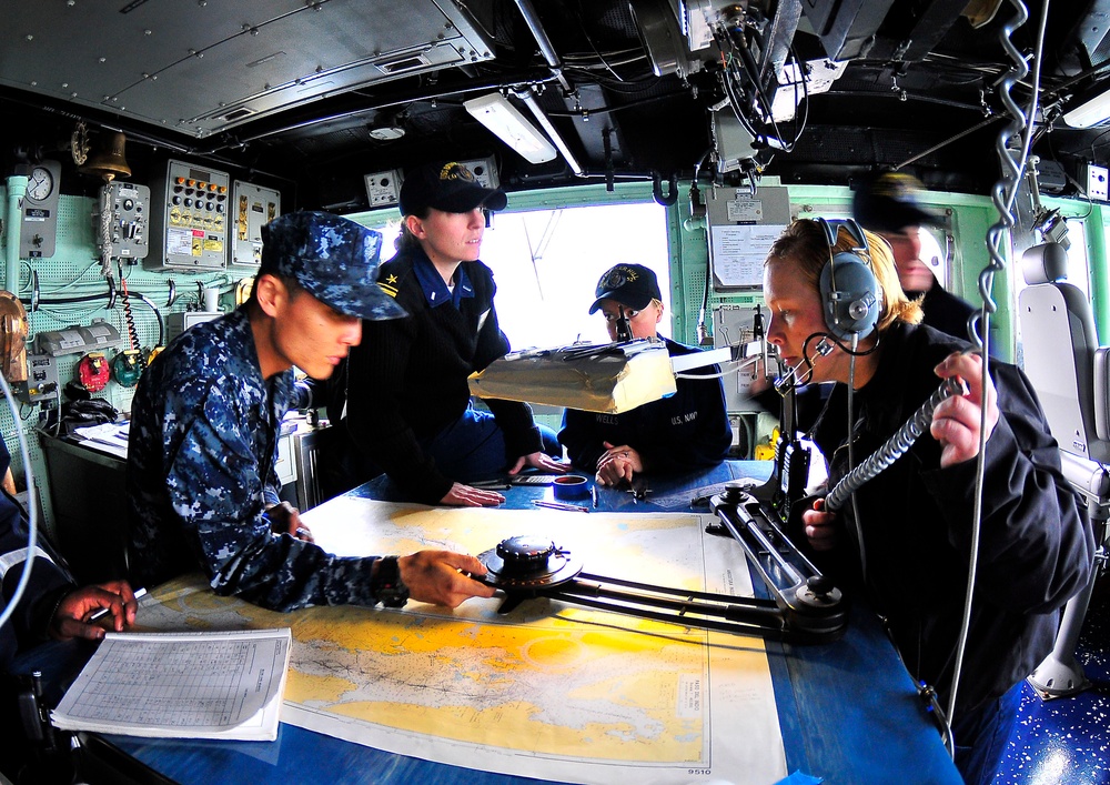 USS Bunker Hill Transits the Strait of Magellan