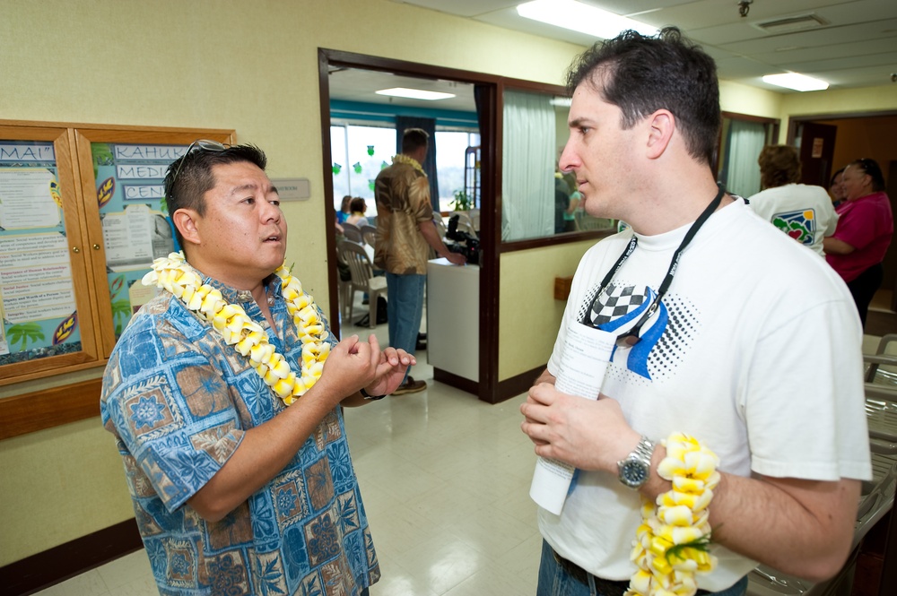 140th Medical Group Gets Familiar With Hawaiian Culture