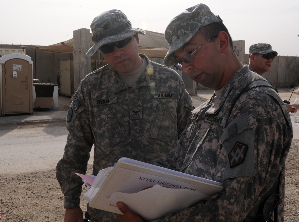 Leaders discuss Contingency Operating Location Scania closure