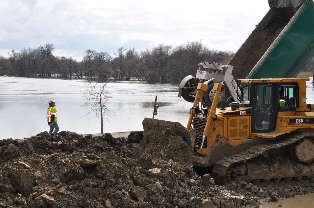 Red River Flood Fight 2010