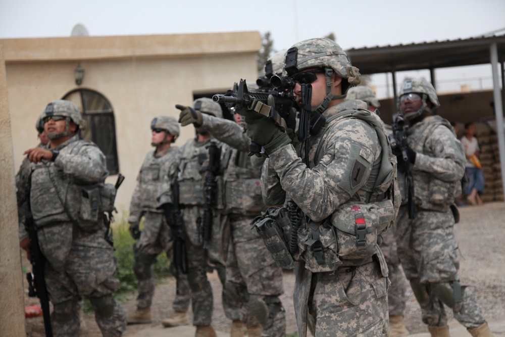 DVIDS - Images - Soldiers patrol, respond to small arms fire [Image 9 ...