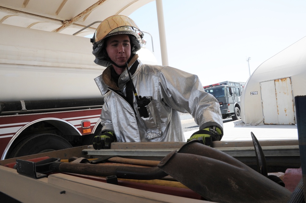 Charleston Airman, Oconomowoc Native, Supports Fire Protection Efforts for Southwest Asia Wing