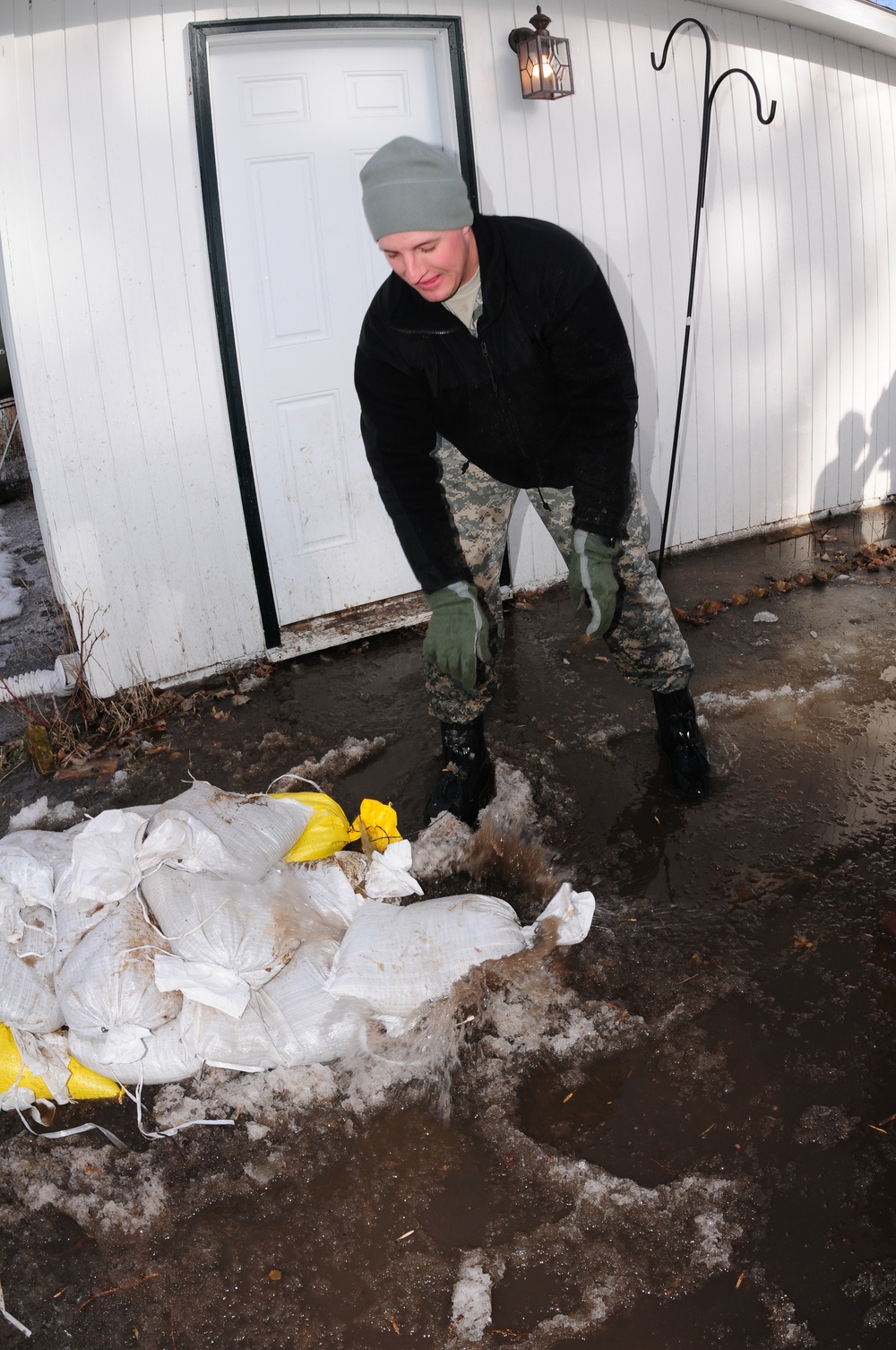 North Dakota flood fighting