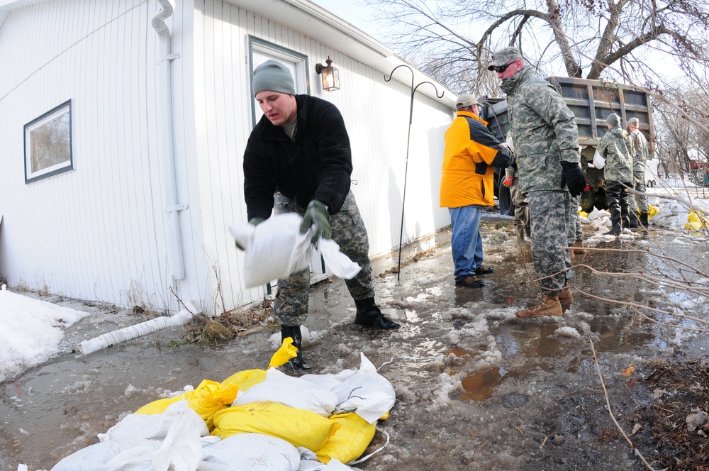 North Dakota flood fighting